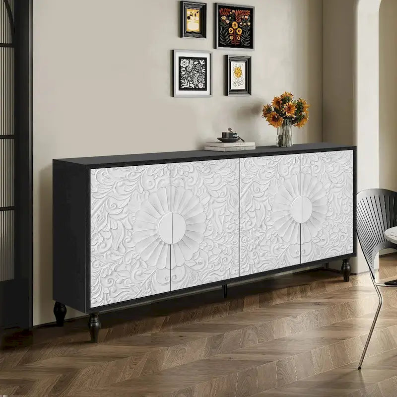 Meuble de rangement avec porte à motif symétrique sculpté
