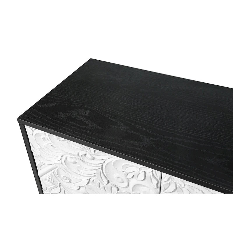 Meuble de rangement avec porte à motif symétrique sculpté